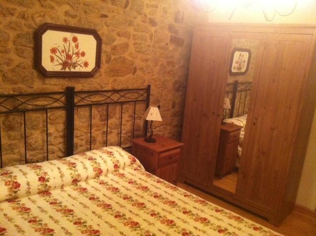 Pension A Cochera Ферроль Номер фото